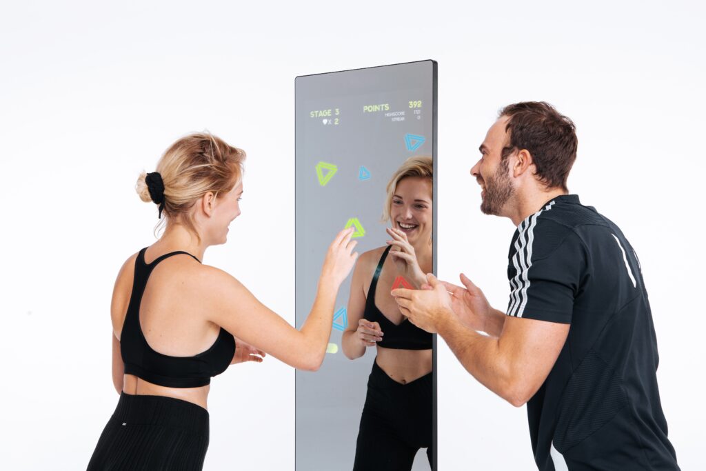 smart lustro FITTAR gry i trening